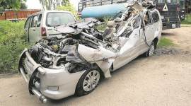 Delhi road accident news, Delhi truck accident news, Hit and run news, India news, National news, Latest news