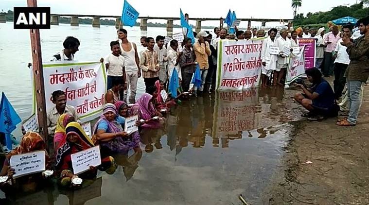 Narmada Bachao Andolan: Locals start ‘Jal Satyagraha’ as activist Medha ...