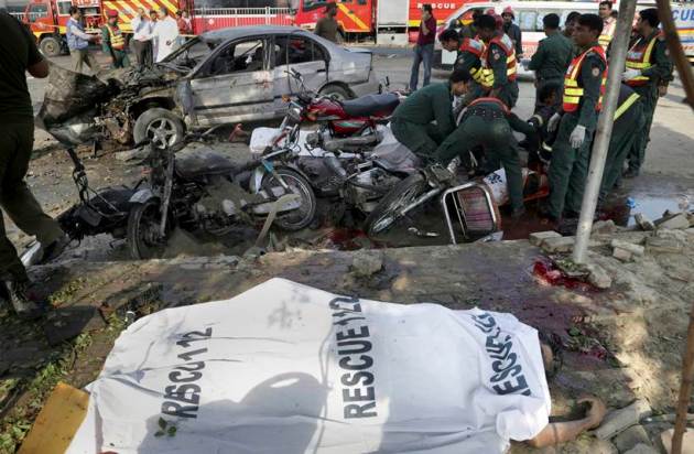 Lahore blast, lahore suicide blast, pakistan blast, Lahore blast death, pakistan news