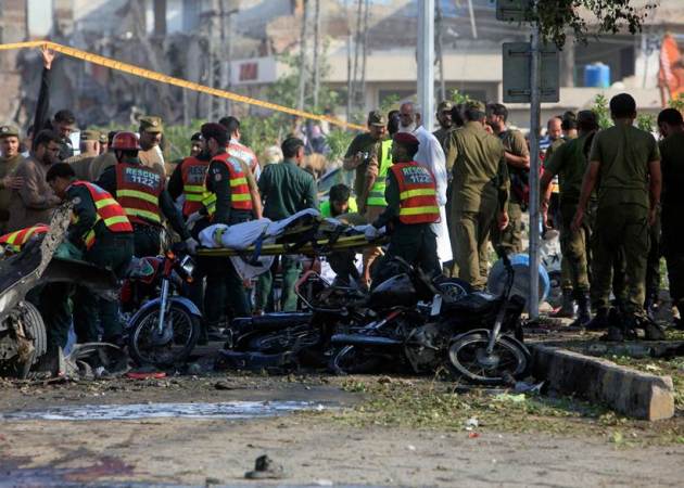 Lahore blast, lahore suicide blast, pakistan blast, Lahore blast death, pakistan news
