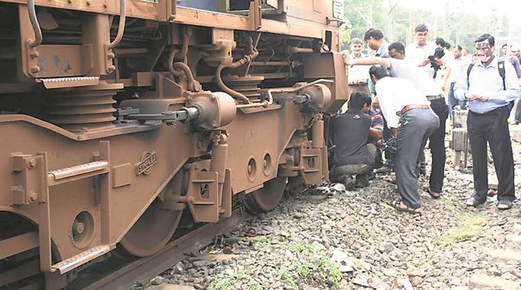 Nizamuddin-Ernakulam Mangala Express, train derailed in Maharashtra, train derailed Maharashtra news, Nizamuddin-Ernakulam Mangala Express derailed, India news, National news,