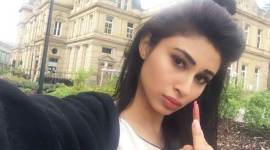 mouni roy, mouni roy lipstick under my burkha, mouni roy images, mouni roy images