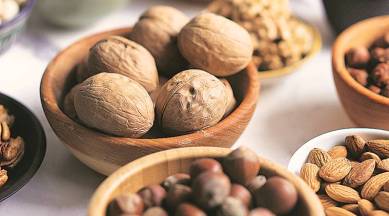 Nut, Brazil nuts, Nut benefits, health, healthy food, Healthy diet,