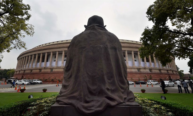 monsoon session, parliament, monsoon session day 1, mayawati resign, Protest out side Parliament, Mayawati quits Parliament, Mayawati quits Rajya Sabha, L K Advani, Narendra Modi, Arun Jaitley, Sushma Swaraj, Indian Express, India news, National news
