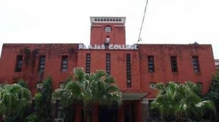 Interested candidates can submit their application at colrec.du.ac.in  (File)