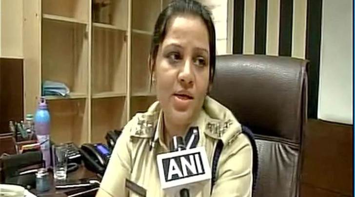 sasikala, vip treatment for sasikala, sasikala vip treatment, d roopa, bengaluru jailer transferred, sasikala jailer, indian express news