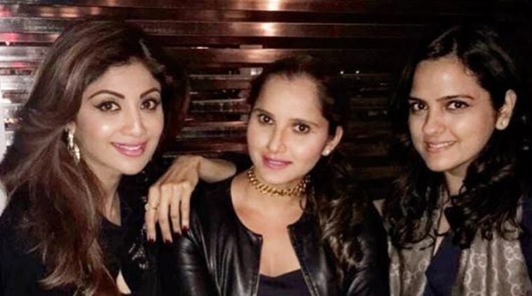 Sania Mirza continues vacation in London, posts pic with Shilpa Shetty ...