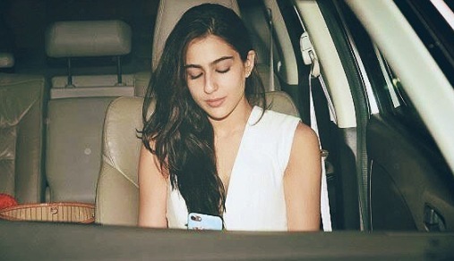  Jhanvi Kapoor, karan johar