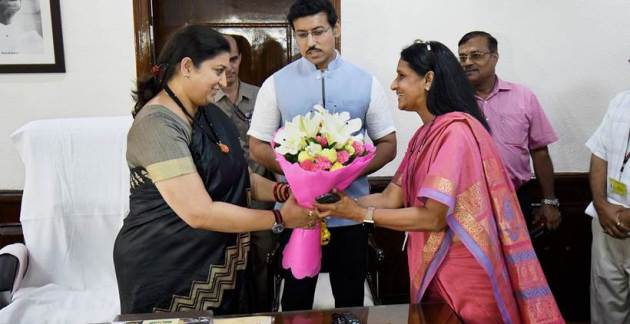 Smriti Irani, Smriti Irani new portfolio, Smriti Irani images, Smriti Irani Information and Broadcasting Ministry