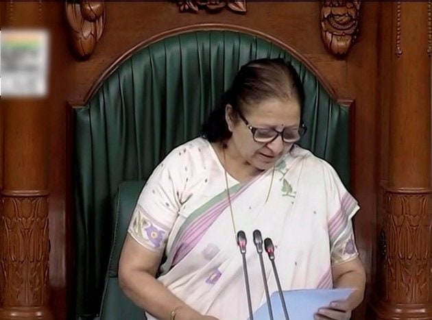 monsoon session, parliament, monsoon session day 1, mayawati resign, Protest out side Parliament, Mayawati quits Parliament, Mayawati quits Rajya Sabha, L K Advani, Narendra Modi, Arun Jaitley, Sushma Swaraj, Indian Express, India news, National news