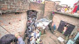 Gorakhpur tragedy, Gorakhpur hospital tragedy, gorakhpur children death,akhilesh yadav, gorakhpur tragedy probe, babbar, raj babbar, , indian express news, india news