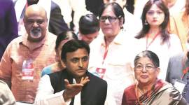 akhilesh yadav, samajwadi party, sp govt, uttar pradesh, up lifetime achievement award, akhilesh cm, indian express