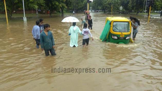 chandigarh flood, rainfall, chandigarh pics, flood images, chandigarh flood pics, punjab flood, chandigarh weather today, indian express