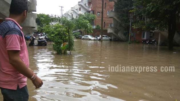 chandigarh flood, rainfall, chandigarh pics, flood images, chandigarh flood pics, punjab flood, chandigarh weather today, indian express