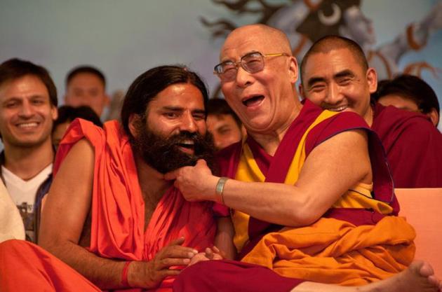 dalai lama, dalai lama beard, dalai lama tugs at beard, dalai lama ramdev baba, ramdev baba, russell brand, indian monk, tibetan monk, indian express, indian express news