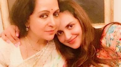 Esha Deol Sex - Pregnant Esha Deol shares a click with mother Hema Malini | Entertainment  News,The Indian Express