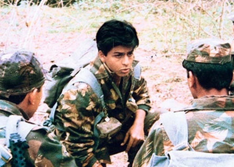 shah rukh khan in Fauji