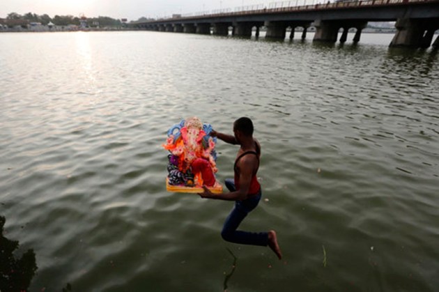 Ganesh Chaturthi, Idol Immersion, Ganpati visharjan, Ganesh Chaturthi celebration, Ganesh Chaturthi News, Indian express, Indian express news