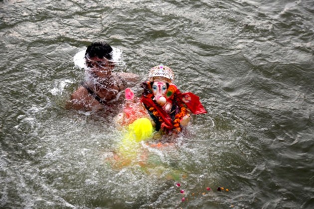 Ganesh Chaturthi, Idol Immersion, Ganpati visharjan, Ganesh Chaturthi celebration, Ganesh Chaturthi News, Indian express, Indian express news