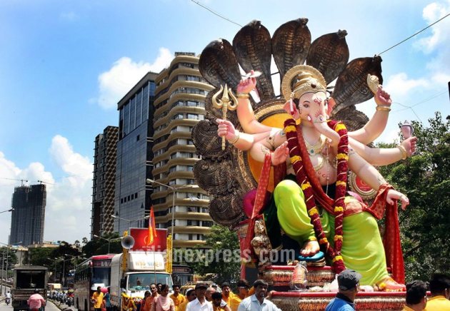 Ganesh Chaturthi, Ganpati Visarjan, Visaran photos, Ganpati idols