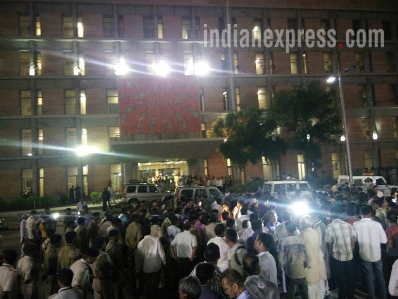 Gujarat rajya sabha elections, ahmad patel won, amit shah, smriti irani, gujarat congress, gujarat bjp, gujarat rajya sabha elections photos, vaghela, what happened in gujarat RS elections, indian express news, india news, picture gallery express, IE picture gallery