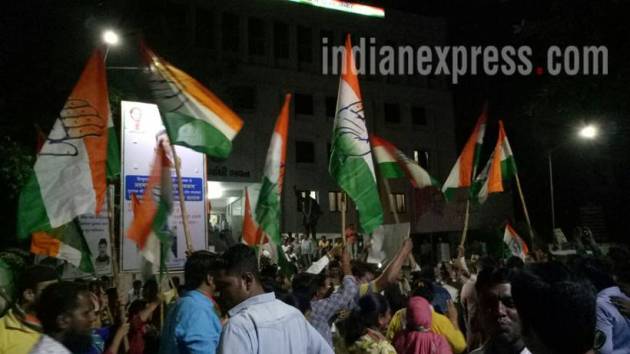 Gujarat rajya sabha elections, ahmad patel won, amit shah, smriti irani, gujarat congress, gujarat bjp, gujarat rajya sabha elections photos, vaghela, what happened in gujarat RS elections, indian express news, india news, picture gallery express, IE picture gallery