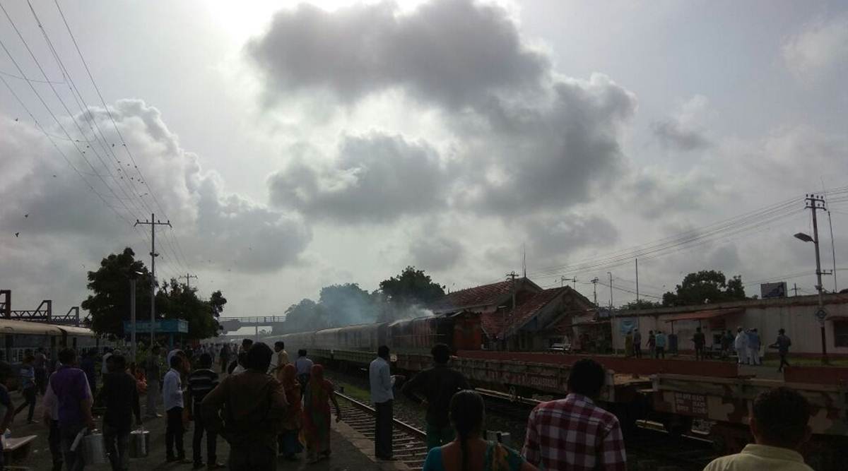 gujarat platform ticket price drop