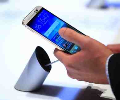 HTC, HTC smartphone,Vive virtual reality headset business, HTC sale, HTC shares, Vive, HTC Google Pixel deal, HTC market share, Oculus VR, PlayStation VR, HTC news