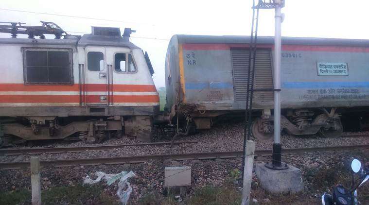 kaifiyat express, kaifiyat express derailment, train accident, train derailed in uttar pradesh, Auraiya, uttar pradesh, utkal express, train accident, suresh prabhu