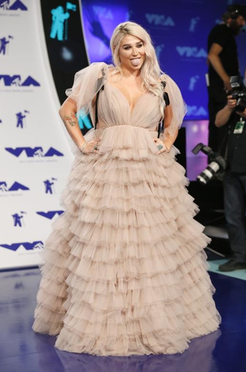 MTV VMA Red carpet, MTV Music video awards, Red Carpet, Katy Perry, Kesha, Heidi Klum, Indian express, Indian express news