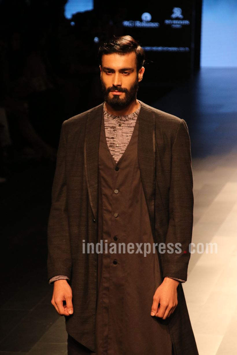 lakme fashion week, lakme fashion week winter festive 2017, lfw 2017, vaani kapoor, nargis fakri, saiyami kher, anushree reddy, manish arora, wendell rodricks, nachiket barve, sonam and paras modi, celeb fashion, bollywood fashion, indian express, indian express news