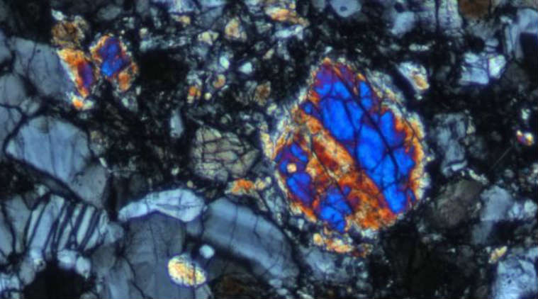 Rusty lunar rock reveals Moon’s interior is dry | Technology News,The