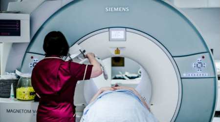 MRI scans, life-threatening strokes, new MRI technique, University of Oxford research, fatty plaques, carotid arteries, oxygen starved brain, cholesterol levels, stroke risk, risk prediction