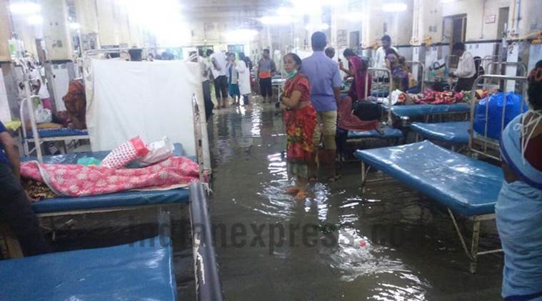  mumbai rains, mumbai heavy rains, mumbai weather, mumbai floods, water logging mumbai, mumbai rainfall, mumbai, mumbai hospitals, mumbai hospitals water logged