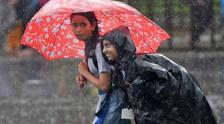 Mumbai schools closed due to heavy rains | Education News - The Indian ...