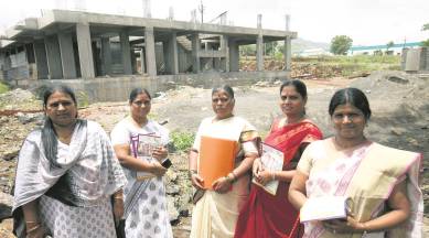 pune, pune slums, slums in pune, pune flat allocation, pune municipal corporation, indian express news, india news, pune news