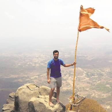 Pune-based trekker, Padmesh Patil and Prashant Nagpure, Maharashtra news, India news, National news, Latest news