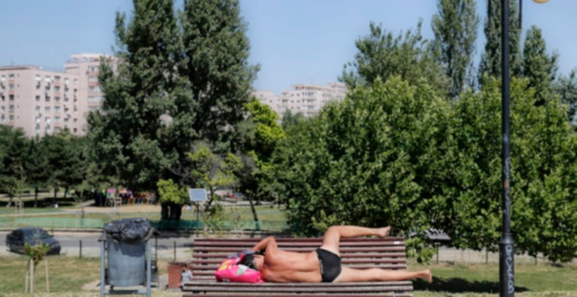 europe heat wave, heat wave europe, romania, italy, heat temprature europe, europe, europe summer, europe weather, latest news, indian express