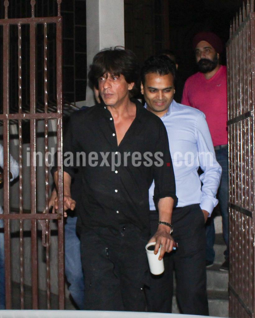 shah rukh khan, shah rukh khan photos,shah rukh khan images, shah rukh khan pics, shah rukh khan pictures