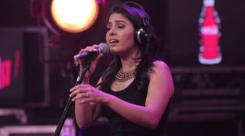 sunidhi chauhan, sunidhi chauhan birthday, happy birthday sunidhi chauhan, sunidhi chauhan pics, sunidhi chauhan photos