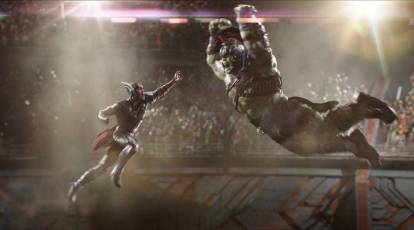 Thor Ragnarok: Thor and Hulk Main Event Fight Scene