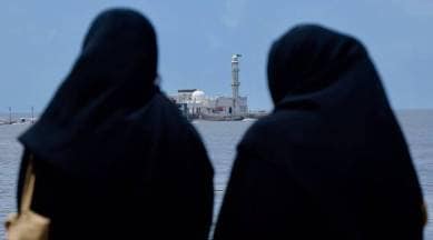 Muslim women in mosque, women's entry in mosque, female entry in mosque, muslim women, mosque entry, muslim women mosque entry, Supreme Court, sabarimala, sabarimala temple, indian express news