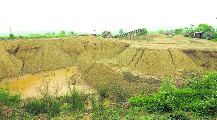 Illegal mining, illegal mining mohali, majri, kharar, chandigarh, indian express news