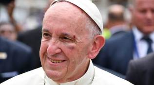 pope, pope document, fake news, pope fake news document, pope on fake news, world news