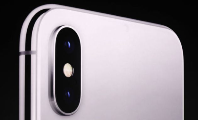 Apple, iPhone X price, price in India Apple iPhone X launch, iOS 11, Apple A11 bionic sensor, Apple iPhone X price in India, Apple iPhone 8, Apple iPhone 8 Plus, Apple Watch, Apple TV 4K, Apple product availability, Apple product price, Face ID, Apple wireless charging