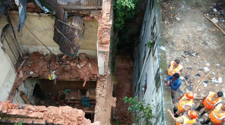 kolkata building collapse, burrabazar, burrabazar building collapse, latest news, kolkata news