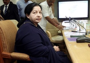 'Jayalalithaa was brought to Apollo in breathless condition'