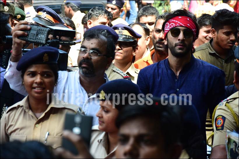 ranbir kapoor, ganesh chaturthi, ganesh chaturthi celebrations, ranbir kapoor images, ranbir kapoor photos