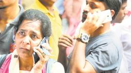 Elphinstone Road Station stampede news 759 Elphinstone Road stampede, Elphinstone Road railway stampede, Mumbia foot overbridge stampede, Maharashtra stampede, Mumbai station stampede, Maharashtra foot overbridge stampede, India news, National news