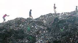 ghazipur 759 ghazipur landfill, ghazipur landfill deaths, ghazipur landfill drowning, ghaziabad dumping ground, delhi dumping ground, ghaziprur landfill drowning, india news